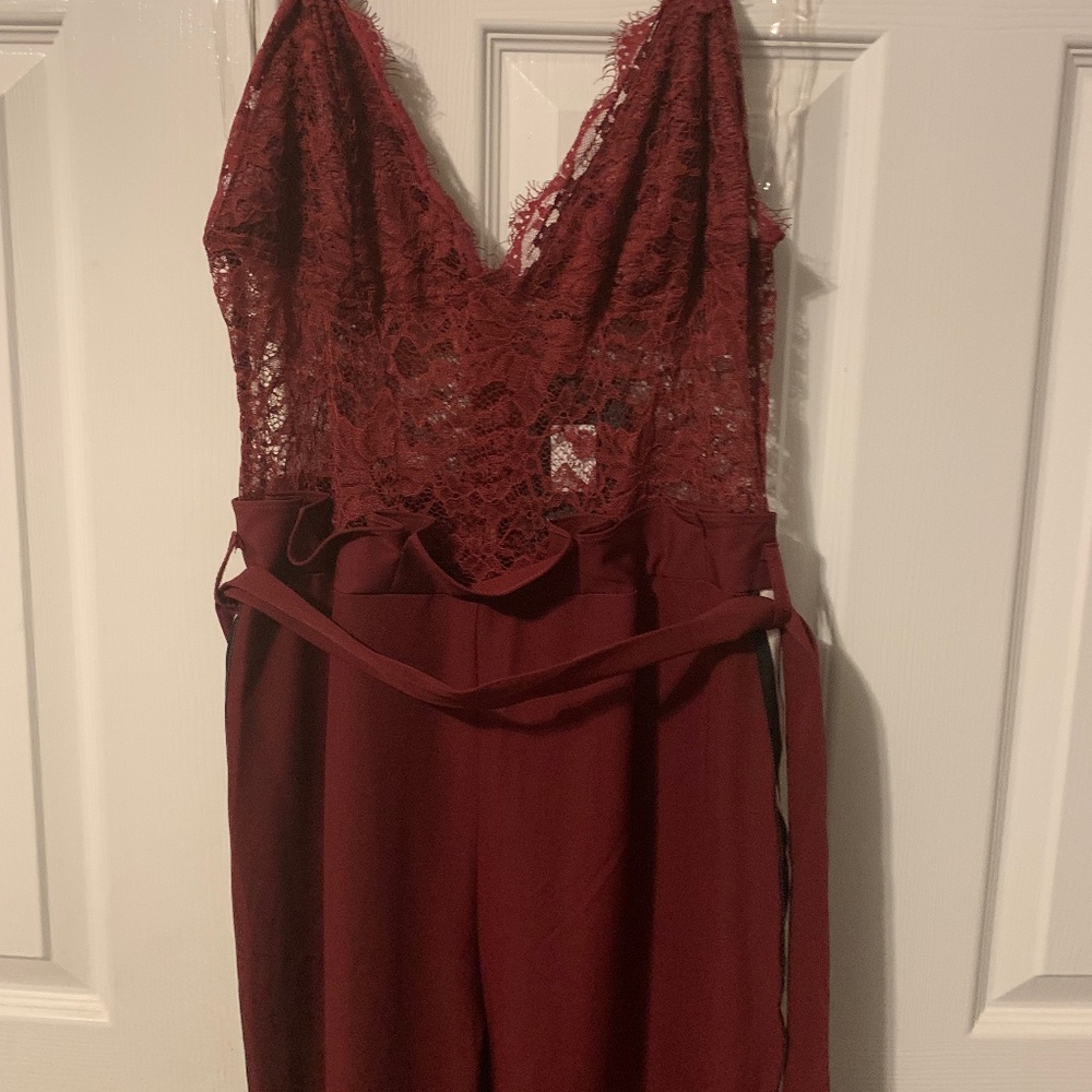 Own It Jumpsuit - Picture 2 of 8